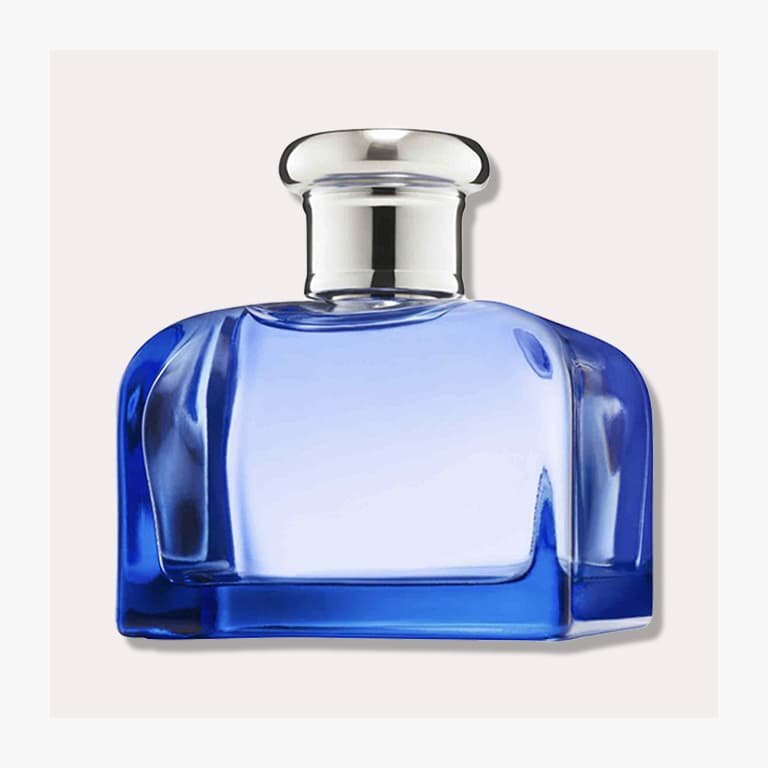 16 Best Floral Perfumes to Refresh Your Routine