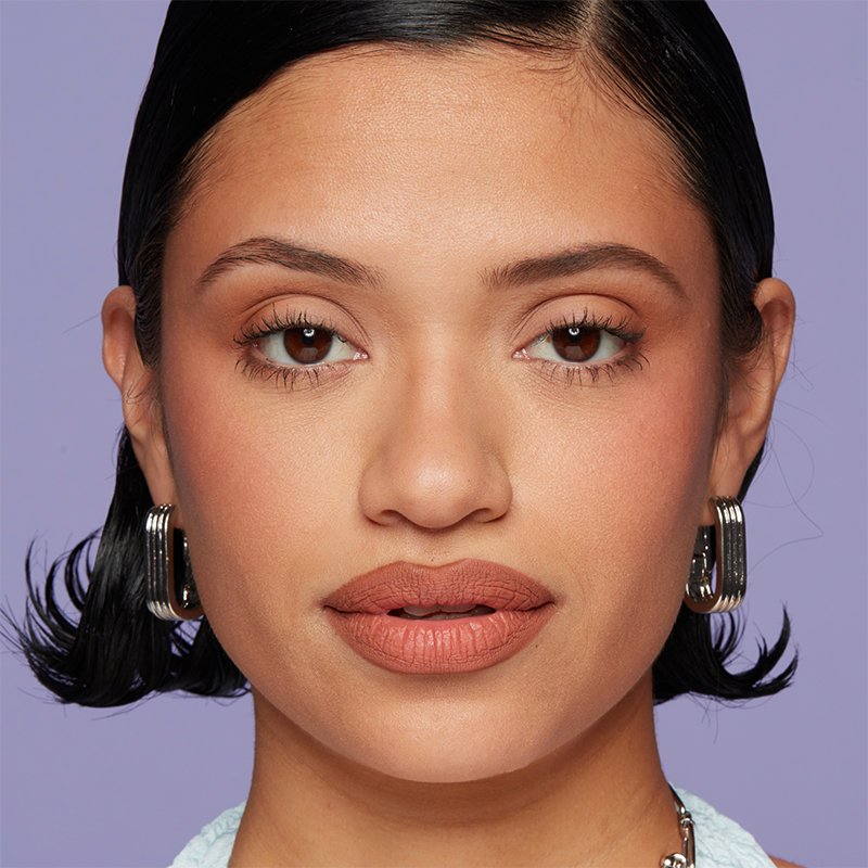 Try This Nude Makeup Tutorial For a Fresh-Faced Look